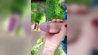 Bellissimo scopare in piedi all'aperto!