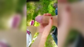 Bellissimo scopare in piedi all'aperto!