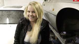 Super pompa da Julia e trombata...