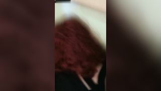 La rossa del video precedente fa sesso senza condom col fidanzato