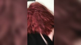 La rossa del video precedente fa sesso senza condom col fidanzato