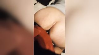 Moglie sfonda il culo del cornuto