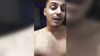 Diretta Instagram con amiche troie e ragazzo porco