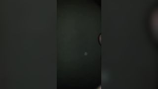 Si incula la ragazza e la filma