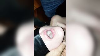 Apri la bocca e ingoia