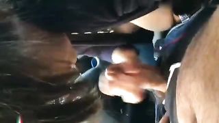 CLAUDIA me lo SUCCHIA IN AUTO