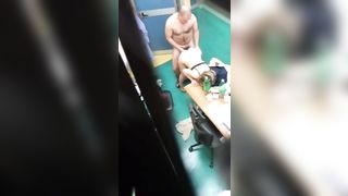 Beccati a scopare da uno studente