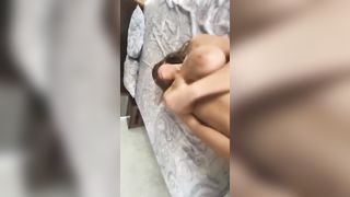 Sesso con escort tettona in hotel