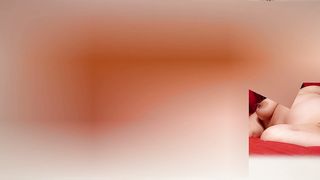 Un po' di vibratore e un po' di lei