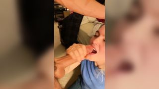 Pompino con venuta in faccia