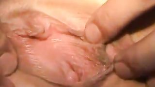 Sesso in auto con bionda puttana matura