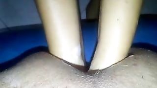 fisting con piede e due mani.......