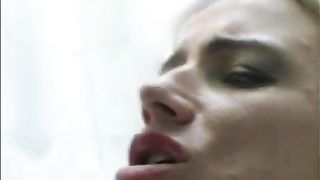 Bella italiana sborrata sulle tettone da nero