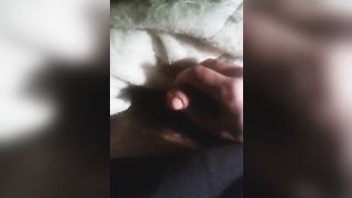 Una bella sega nel letto