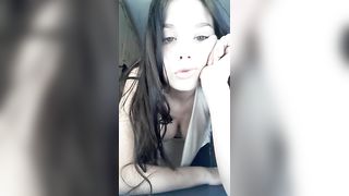 Ragazza italiana tettona in webcam