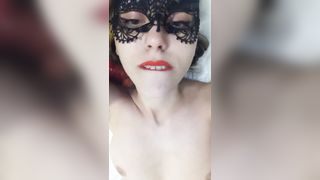 DAI PORCA fammi divertire su !