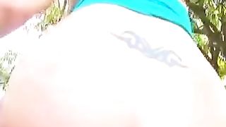 Troietta Ceca tettona scopata in campagna