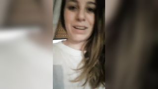 IN CAM con la puttana tettona italiana !