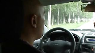 Bella rossa violentata