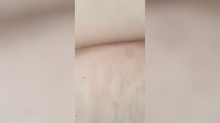 La tettona si fa sbattere