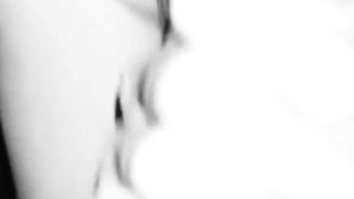 Sono una puttana e voglio che mi vieni in bocca