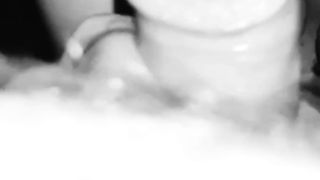 Sono una puttana e voglio che mi vieni in bocca