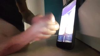 Sborrata per moglie di amico