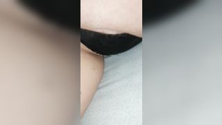 Mia moglie filmata mentre sta dormendo