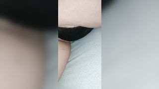 Mia moglie filmata mentre sta dormendo