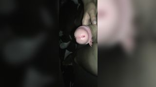 ESCORT bionda mi sega l'uccello