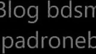 Giovane schiava punita per le sue mancanze