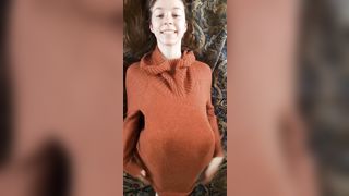 Teen porcella su TikTok esce fica e tette