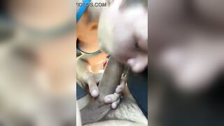 Giovane puttanella in auto succhia e beve