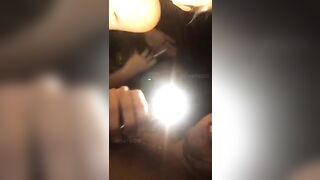 Fanno le ZOCCOLE con il loro AMICO