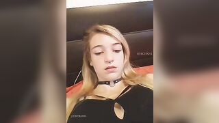 In LIVE su INSTAGRAM la mia ZOCCOLA BIONDA - AmaPorn