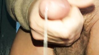 Lo "sborraccione matto" in una sega d'autore.