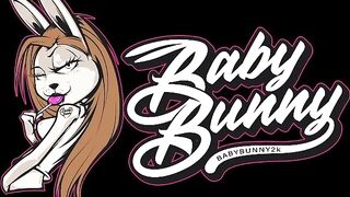 Baby Bunny fa la troia con la zucchina