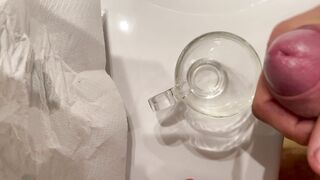 Bicchiere mezzo pieno o mezzo vuoto ?