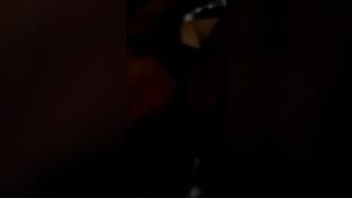 Mi porta a casa sua e mi scopa come una troia