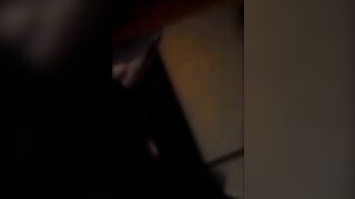 Mi porta a casa sua e mi scopa come una troia