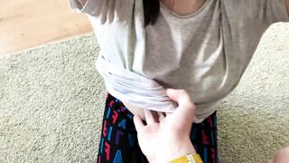 Studentessa italiana sborrata in bocca dal coinquilino