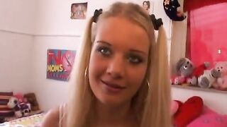 Aisha la bella porcellina bionda