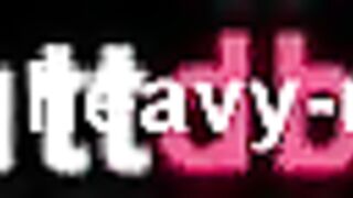 Bella moretta scopata da due uomini