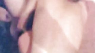 Sesso anale amatoriale a tre