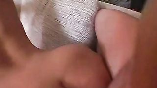 Cinesina lo prende nel culo