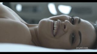 Dita nella sua figa stretta