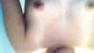 Coppia amatoriale scopa in casa