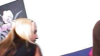 Moglie calda scopata di fronte al marito