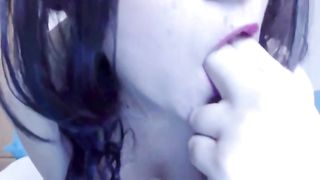 Fica sditalinata vicino alla telecamera