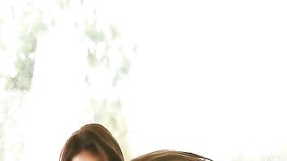 Elizabeth Marxs fa la doccia